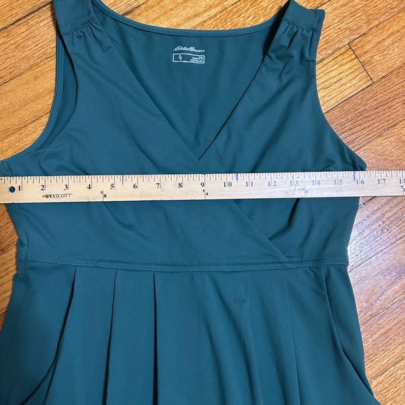 Eddie Bauer Aster 7 Day Crossover Waist Dress Moisture Green Size Small Petite - Picture 2 of 10